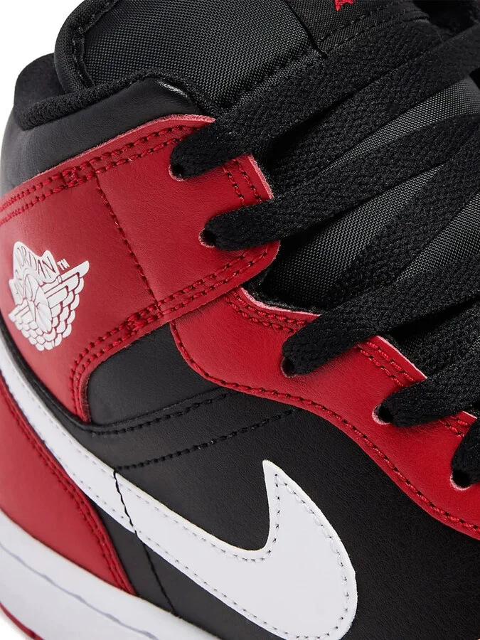 Air Jordan 1 Retro High sneakers - Image 4