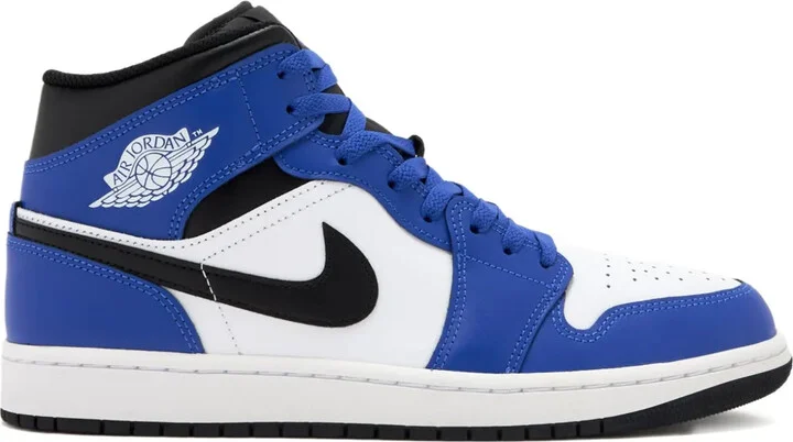 Air Jordan 1 Retro High sneakers