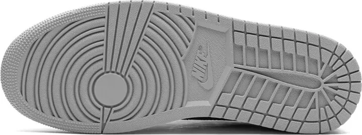 Air Jordan 1 Retro Low OG "Barons" sneakers - Image 4