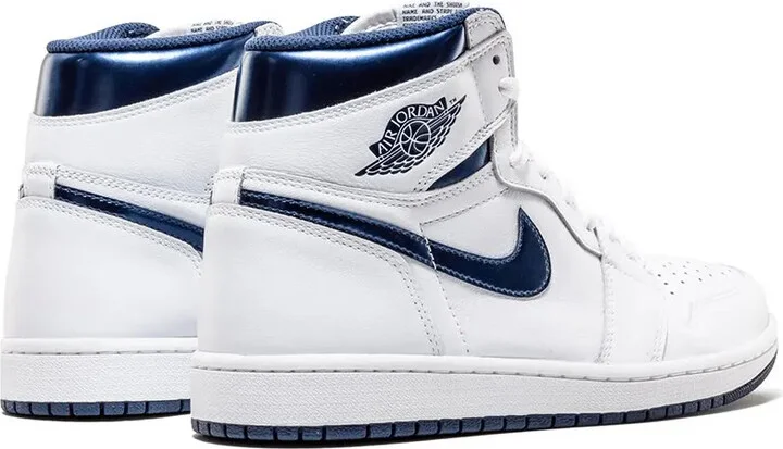 Air Jordan 1 Retro metallic navy - Image 3