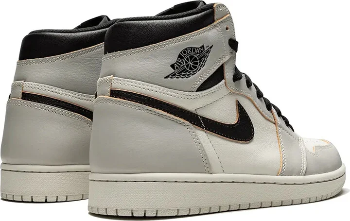 Air Jordan 1 SB Retro High OG "NYC To Paris" sneakers - Image 3
