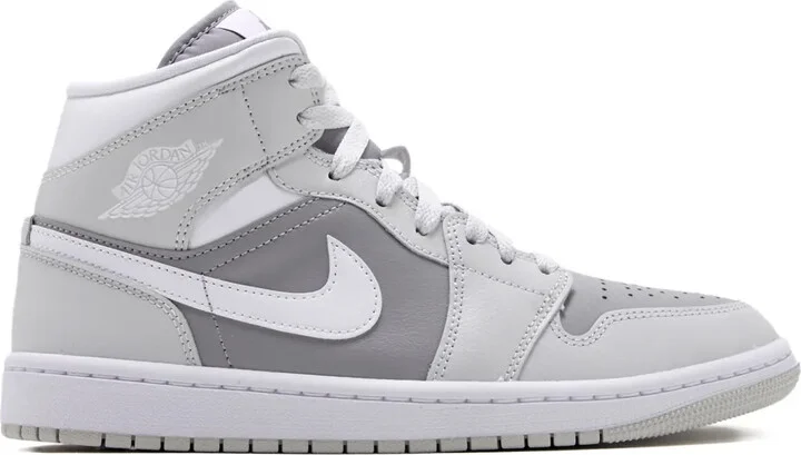 Air Jordan 1 sneakers