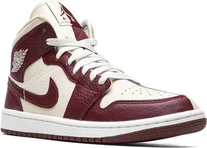 Air Jordan 1 "Split Cherrywood Red" sneakers - Image 2