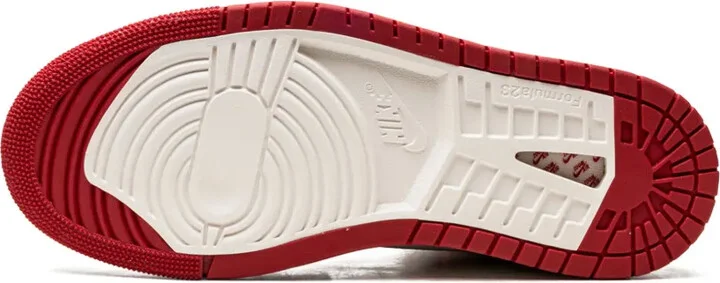 Air Jordan 1 Zoom CMFT 2 "Valentine's Day" sneakers - Image 4