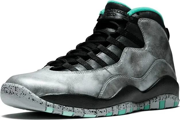 Air Jordan 10 Retro 30th "Lady Liberty" sneakers - Image 4