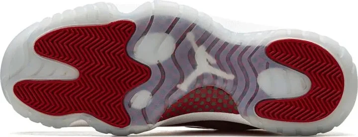 Air Jordan 11 "Cherry 2022" sneakers - Image 4