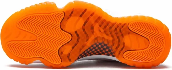 Air Jordan 11 Low "Bright Citrus" sneakers - Image 4