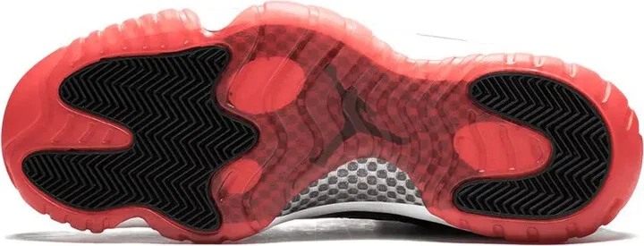 Air Jordan 11 Retro Low "Bred" sneakers - Image 5