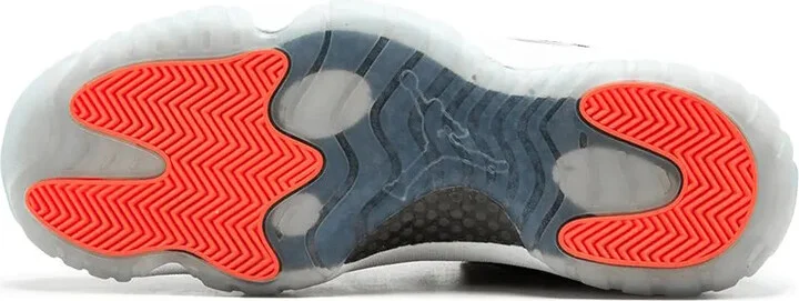 Air Jordan 11 Retro Low "Infrared" sneakers - Image 5