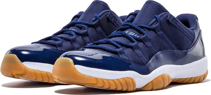 Air Jordan 11 Retro Low "Navy/Gum" sneakers - Image 2