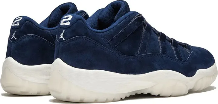 Air Jordan 11 Retro Low "RE2PECT" sneakers - Image 3