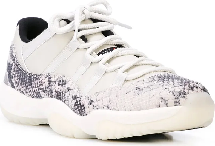 Air Jordan 11 Retro Low "Snakeskin Light Bone" sneakers - Image 2