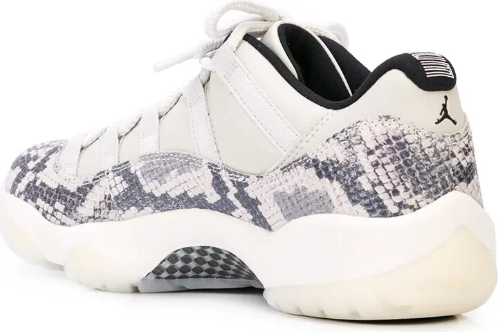 Air Jordan 11 Retro Low "Snakeskin Light Bone" sneakers - Image 3