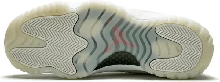 Air Jordan 11 Retro "Platinum Tint" sneakers - Image 5