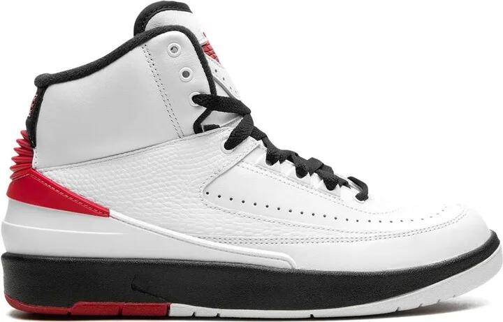 Air Jordan 2 Retro OG "Chicago 2022" sneakers