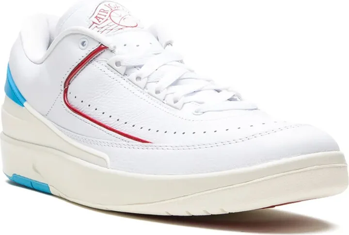 Air Jordan 2 "UNC To Chicago" sneakers - Image 2