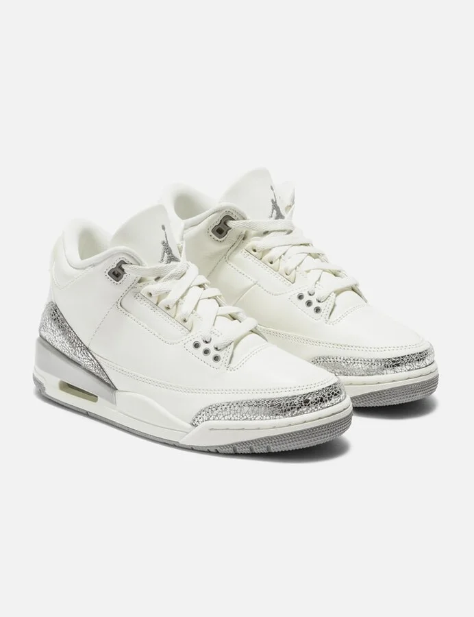 Air Jordan 3 Retro - Image 4