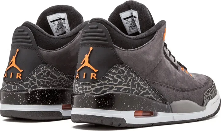 Air Jordan 3 Retro "Fear Pack" sneakers - Image 3