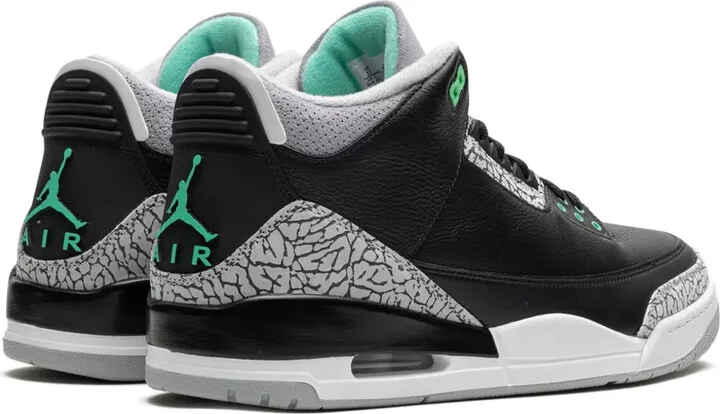 Air Jordan 3 Retro "Green Glow" sneakers - Image 3