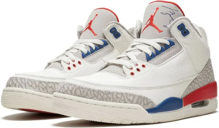 Air Jordan 3 Retro "International Flight" sneakers - Image 2
