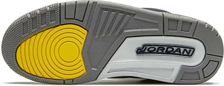 Air Jordan 3 Retro PE "Michigan" sneakers - Image 4