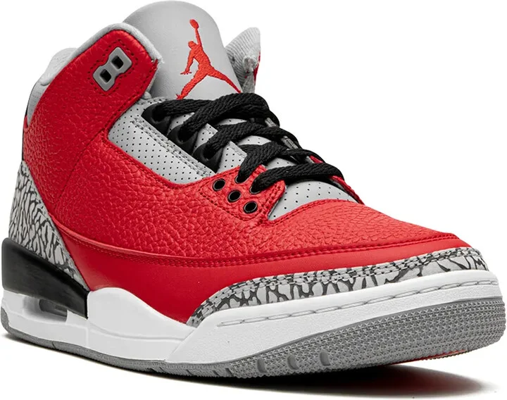Air Jordan 3 Retro "Red Cement/Unite" sneakers - Image 2