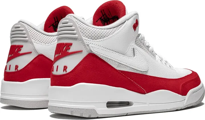 Air Jordan 3 Retro Tinker "Air Max 1 - Image 3