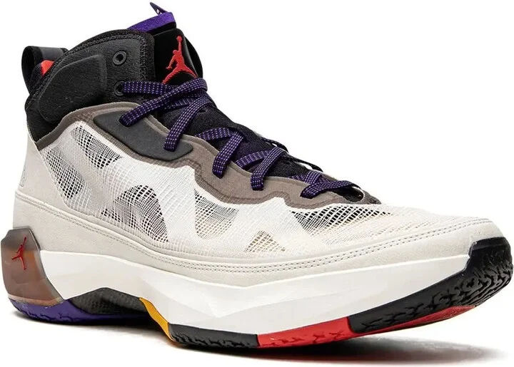 Air Jordan 37 "Beyond Borders" sneakers - Image 2