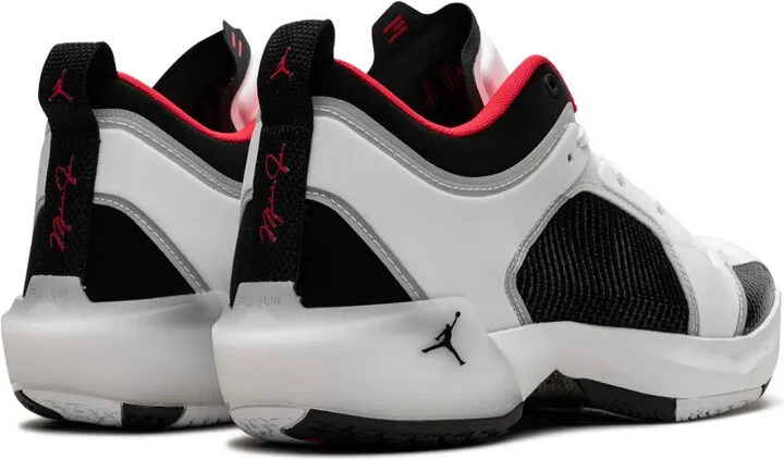 Air Jordan 37 Low "Siren Red" sneakers - Image 3