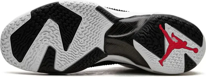 Air Jordan 37 Low "Siren Red" sneakers - Image 4