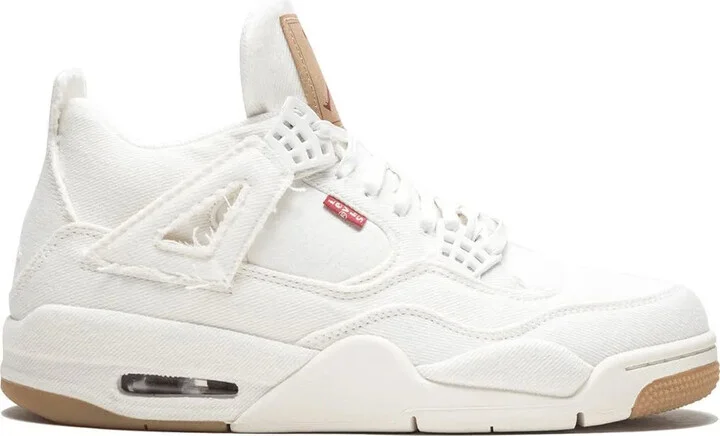 Air Jordan 4 Retro sneakers