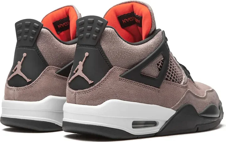 Air Jordan 4 Retro "Taupe Haze" sneakers - Image 3