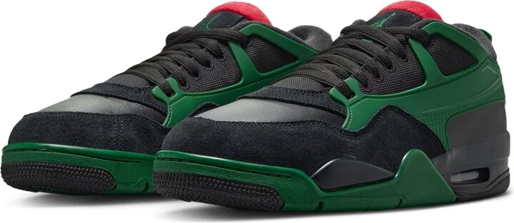 Air Jordan 4 RM Sneaker