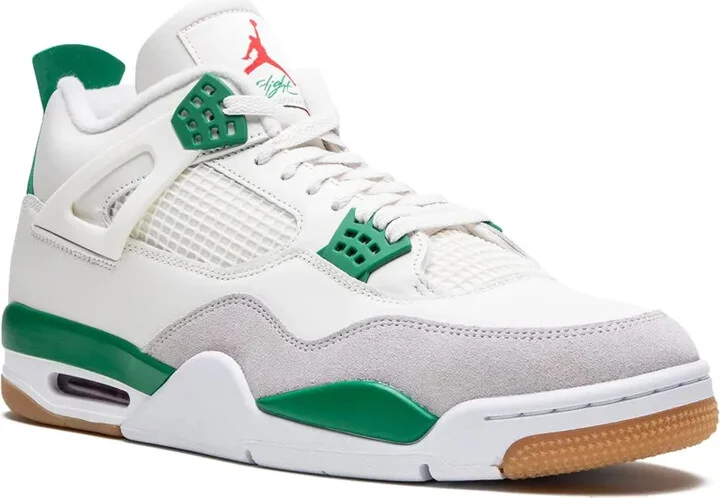 Air Jordan 4 SB "Pine Green" sneakers - Image 2