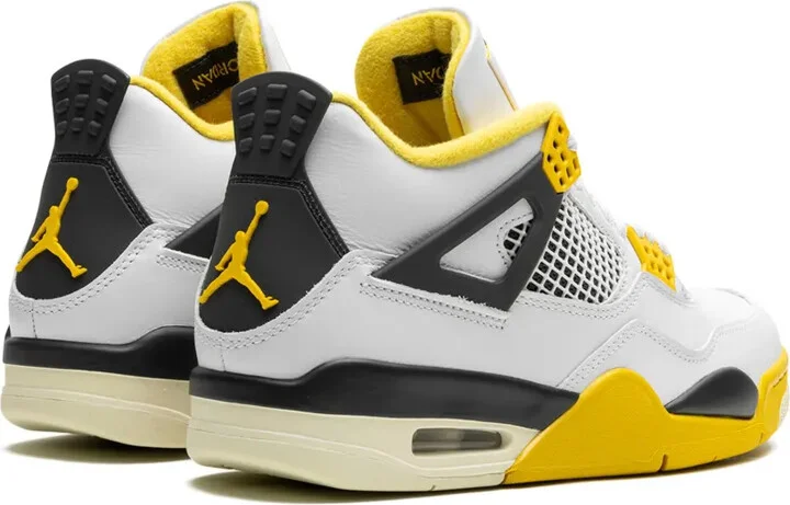 Air Jordan 4 "Vivid Sulfur" sneakers - Image 3