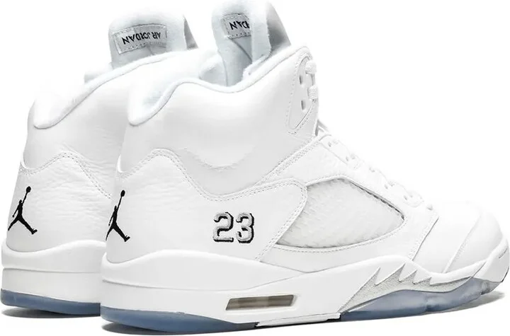 Air Jordan 5 Retro ''Metallic Silver'' sneakers - Image 3