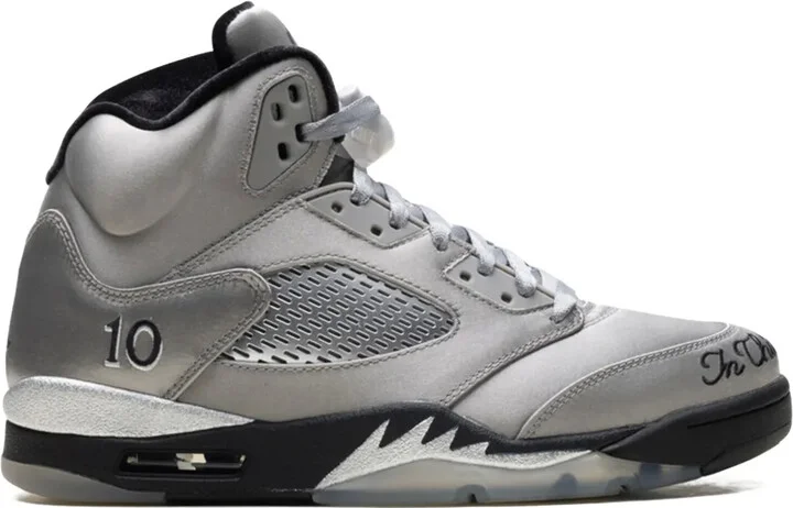 Air Jordan 5 Retro sneakers