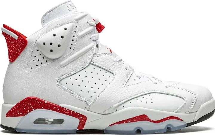 Air Jordan 6 Retro "Red Oreo" sneakers