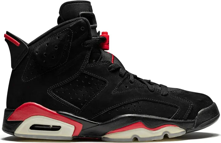 Air Jordan 6 Retro sneakers