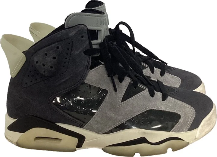 Air Jordan 6 Retro Tech Chrome Sneakers in Grey Suede