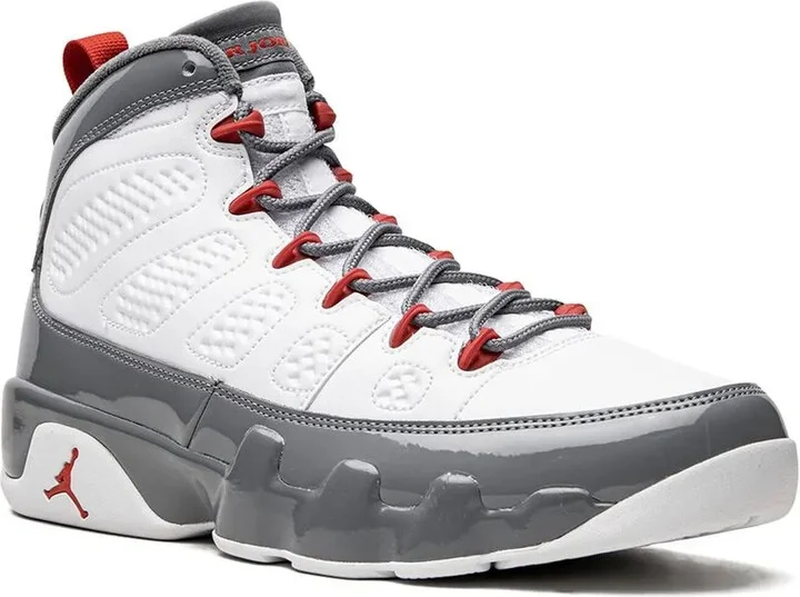 Air Jordan 9 "Fire Red" sneakers - Image 2