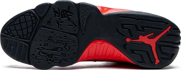 Air Jordan 9 Retro "Chile Red" sneakers - Image 4
