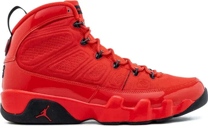 Air Jordan 9 Retro "Chile Red" sneakers