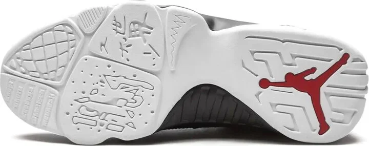 Air Jordan 9 Retro Low sneakers - Image 4