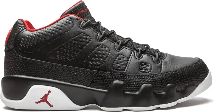 Air Jordan 9 Retro Low sneakers