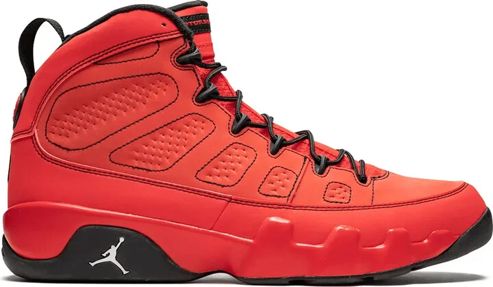 Air Jordan 9 Retro “Motorboat Jones” sneakers