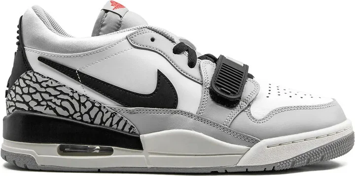 Air Jordan Legacy 312 Low sneakers