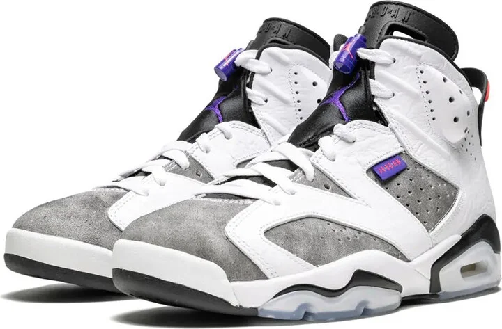 Air Jordan Retro 6 "Flint Grey" sneakers - Image 2