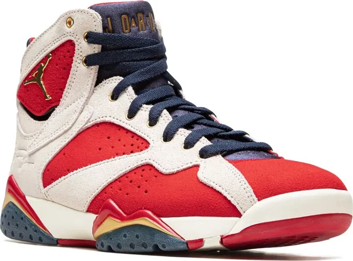 Air Jordan Retro 7 "Trophy Room" sneakers - Image 2