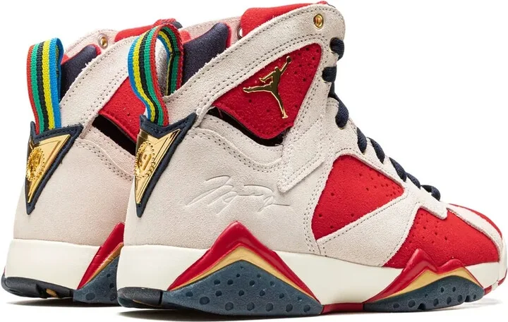 Air Jordan Retro 7 "Trophy Room" sneakers - Image 3
